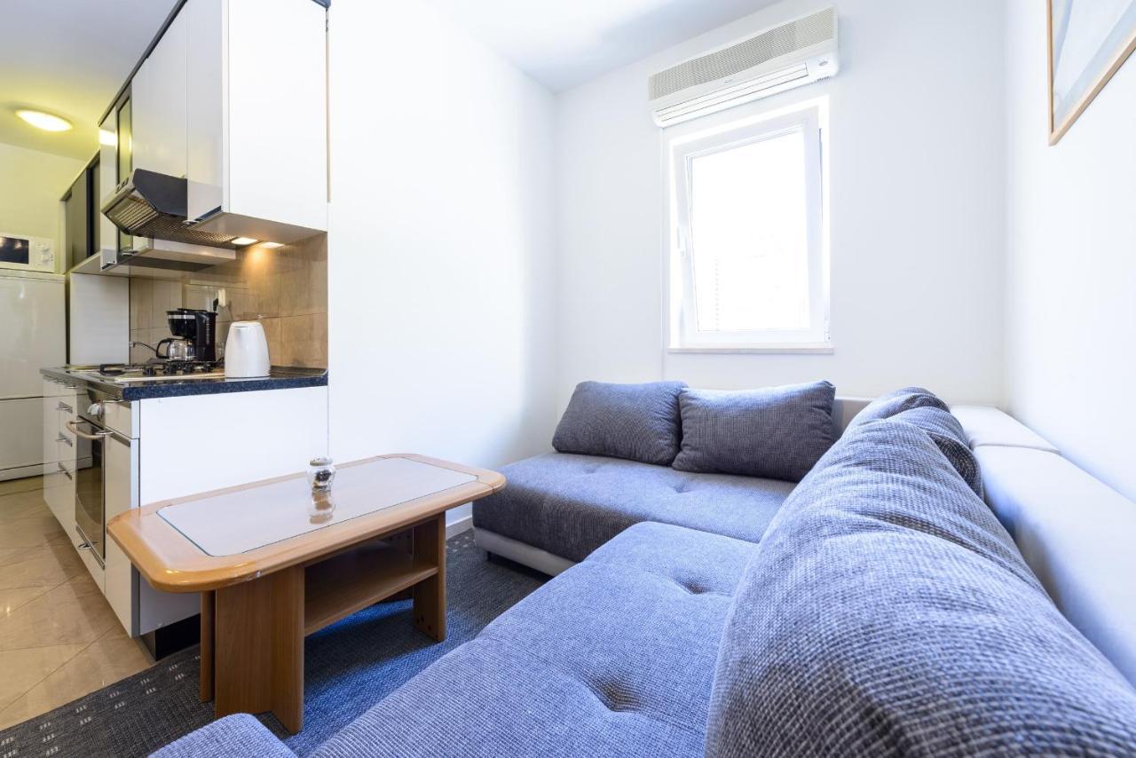 Apartment Tija Two Bedroom Apartment With Balcony And Partial Sea View Dubrovnik Eksteriør bilde