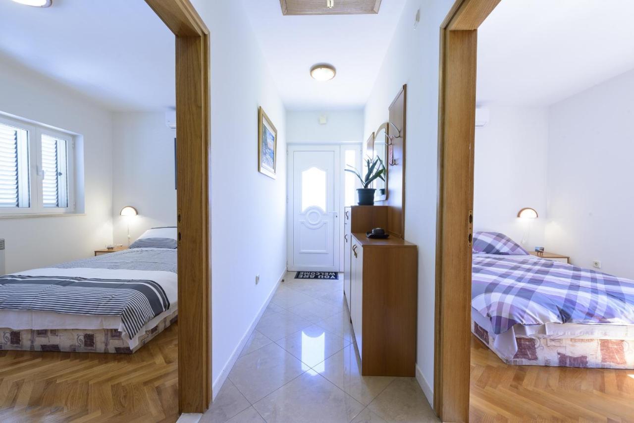 Apartment Tija Two Bedroom Apartment With Balcony And Partial Sea View Dubrovnik Eksteriør bilde
